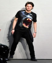 Christopher Kane Profile images